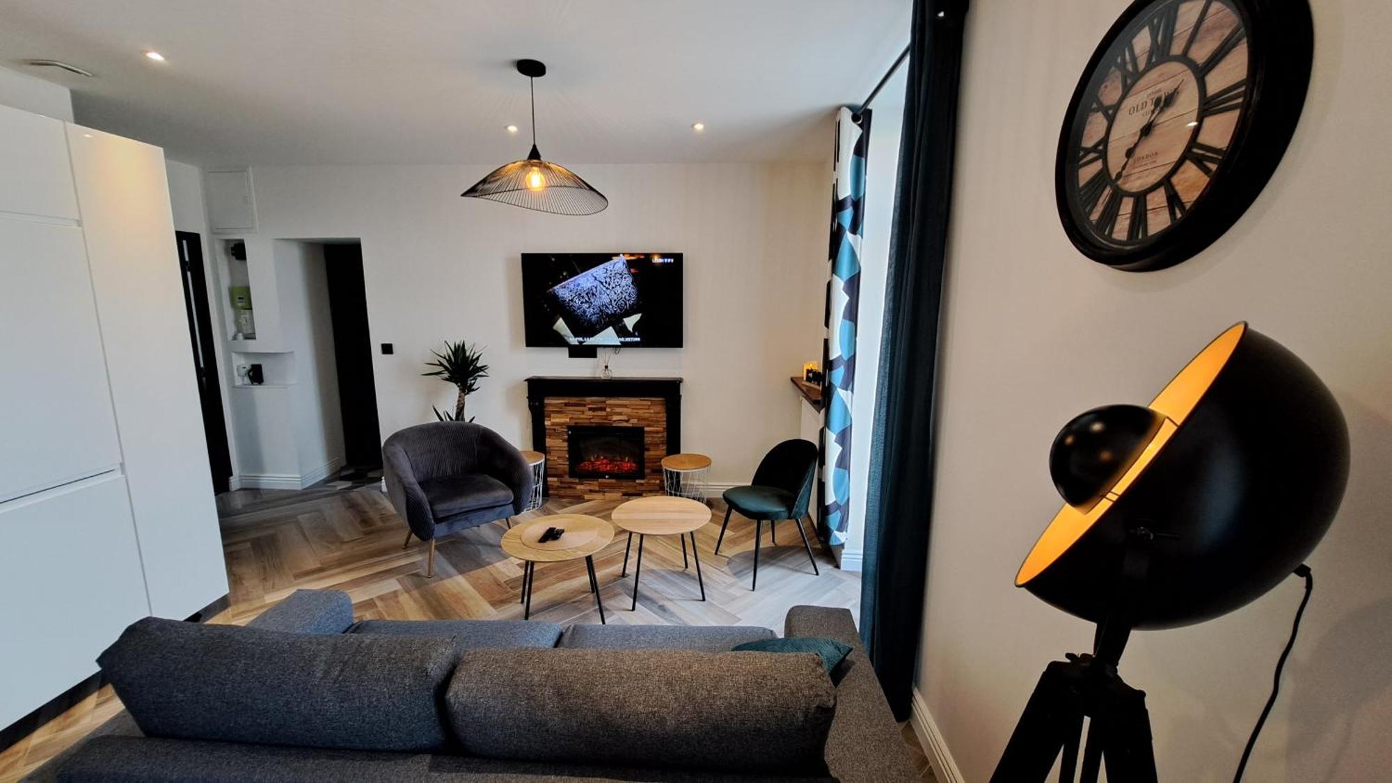 Ferienwohnung L'Indigo, 4-6 Pers, 2Ch-2Sdb, Proche Cite De La Gastronomie Dijon Exterior foto